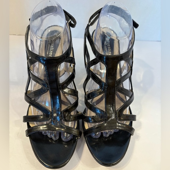 Naturalizer N5 Comfort Danya black strappy heels sandals size 10M - Picture 1 of 10